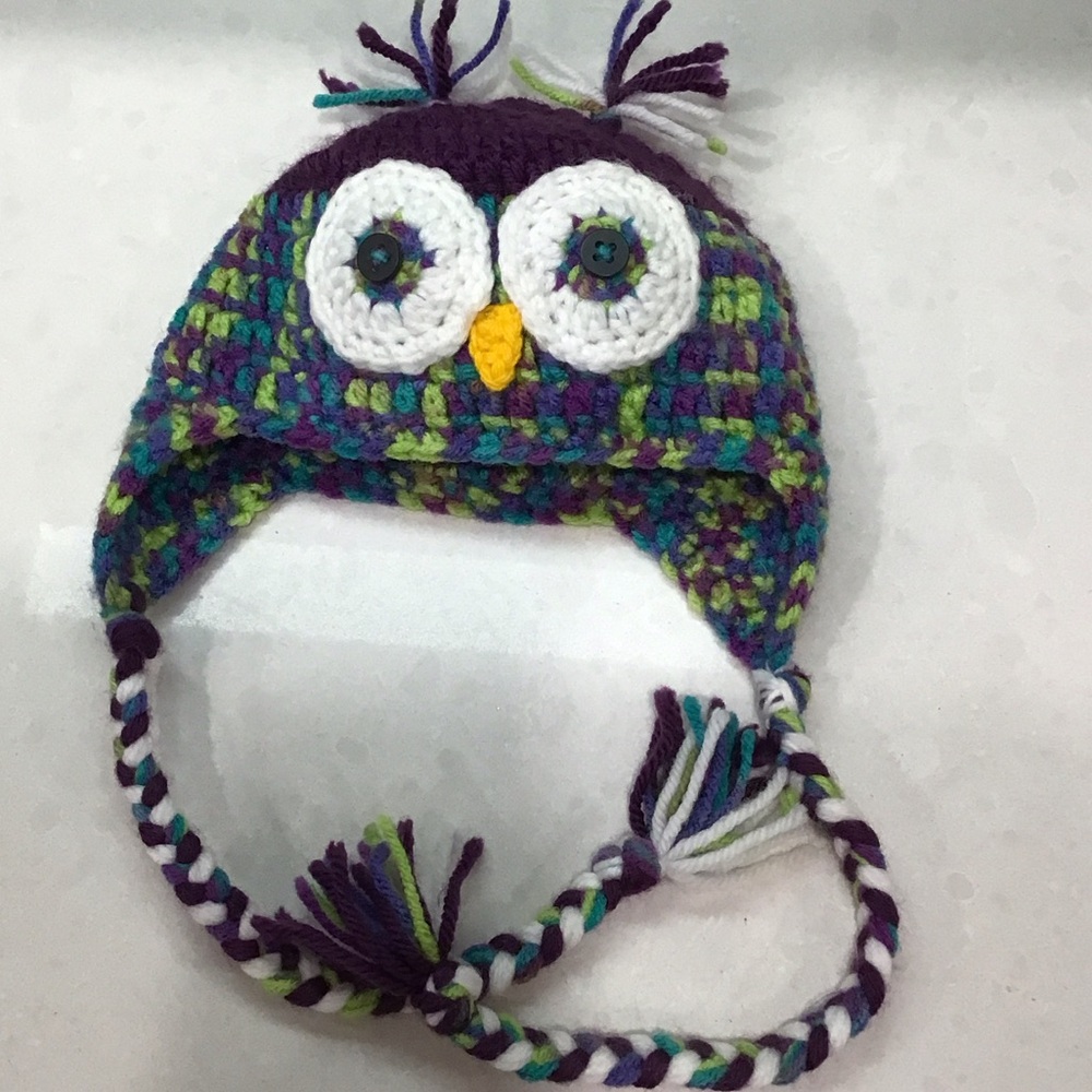 Vibrant Knit Owl Hat for Kids